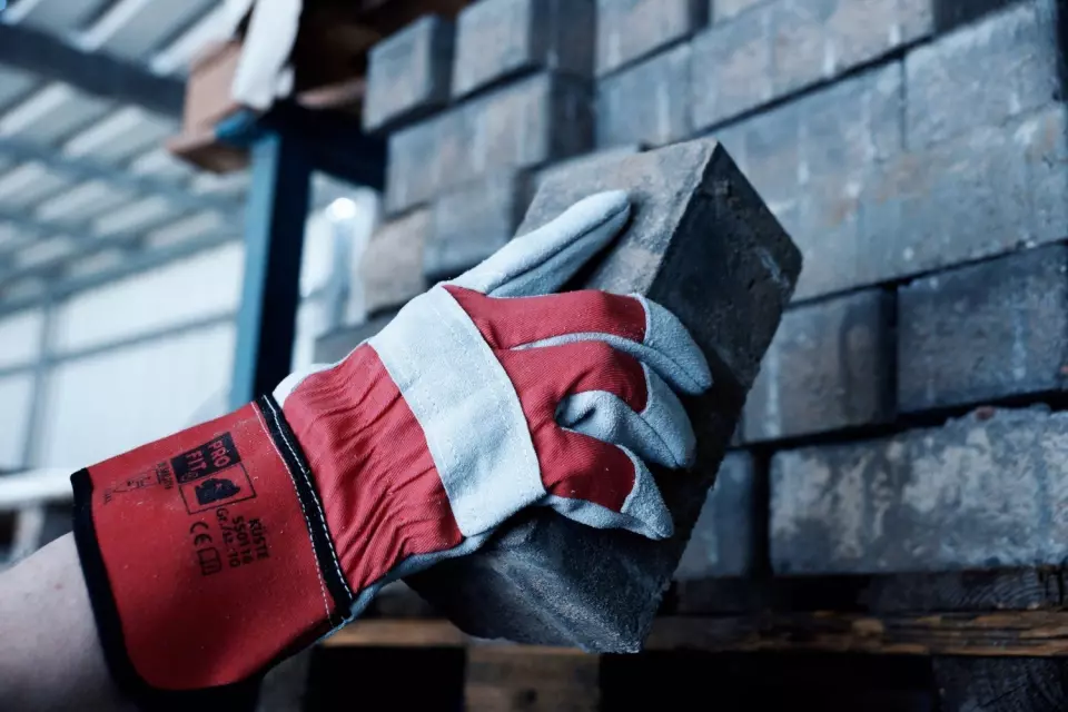 PRO FIT 550116, Split Leather Work Gloves, image 3, gallery thumbnail