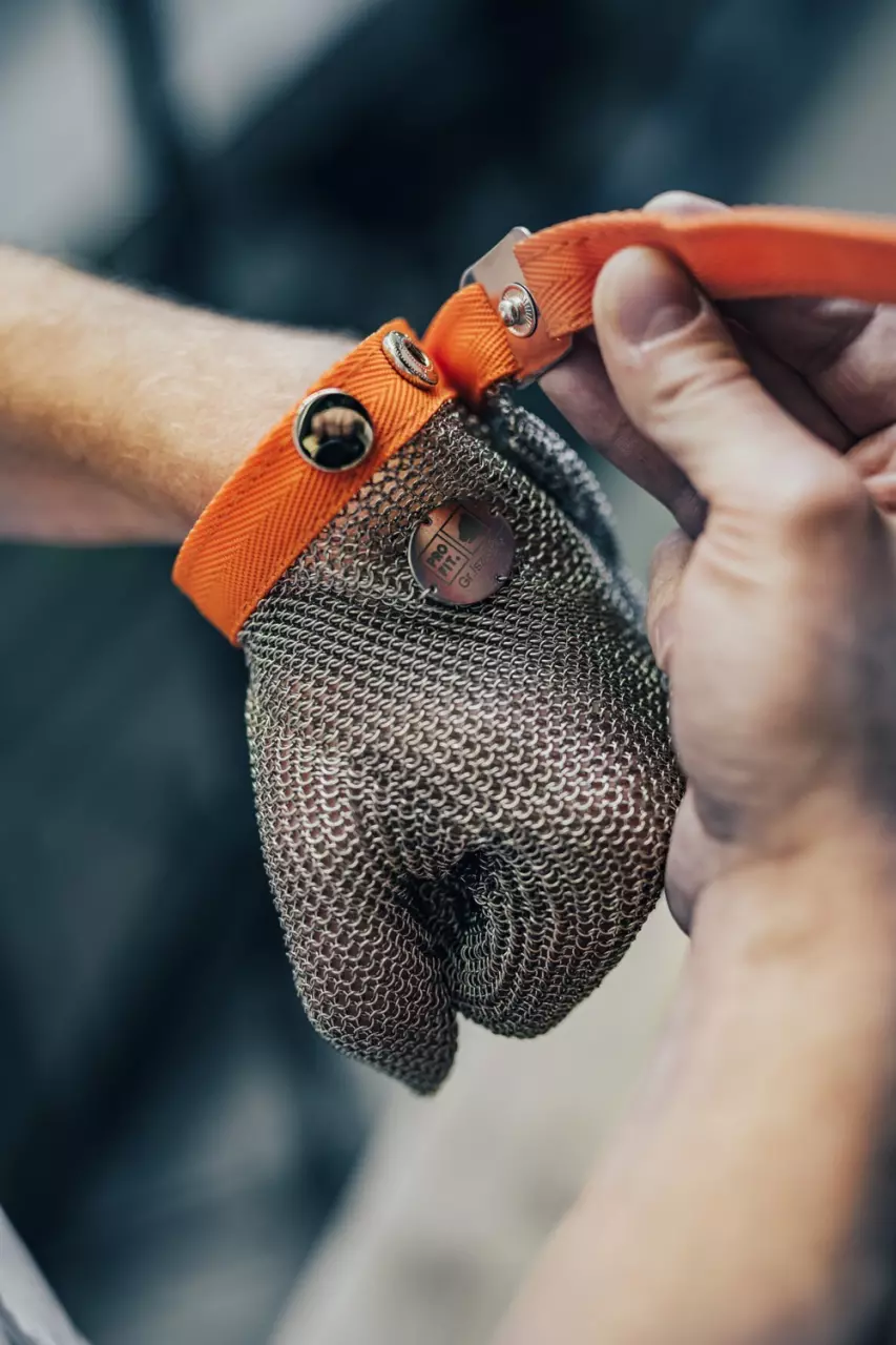PRO FIT 3810, Chainmail Glove, Reversible, image 10, gallery thumbnail