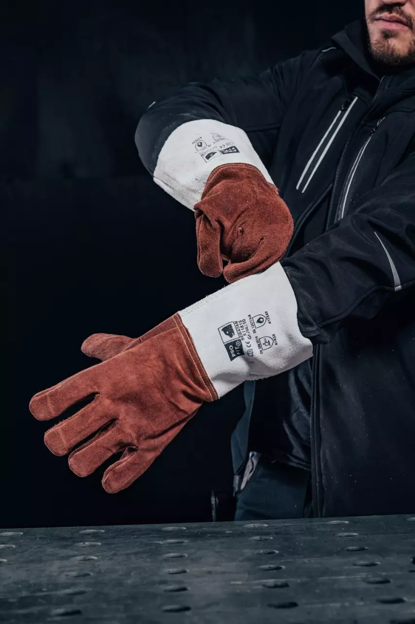 PRO FIT 511815, Heat Protection Glove, Sebatan Leather 10, image 3, gallery thumbnail