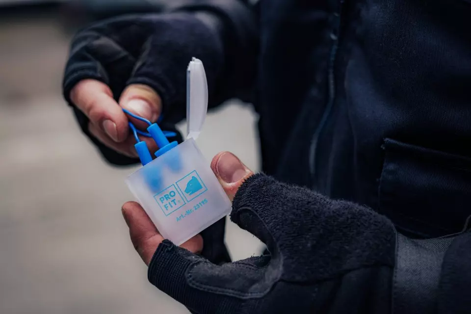 PRO FIT 23195, Prosoft 33 Ear Plugs, Reusable, image 4, gallery thumbnail