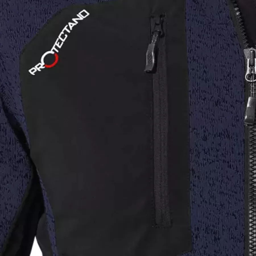 **Zipper Pockets** secure your essentials so you can move freely without worry.