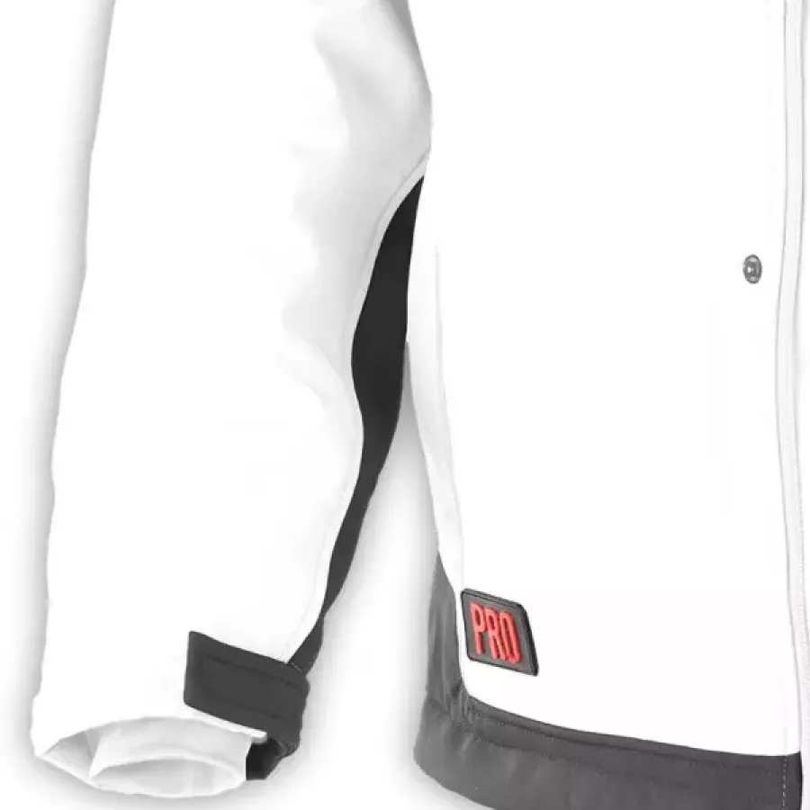 **Hook And Loop Cuffs** let you fine-tune the fit for sealed-in warmth and all-day comfort as you move.