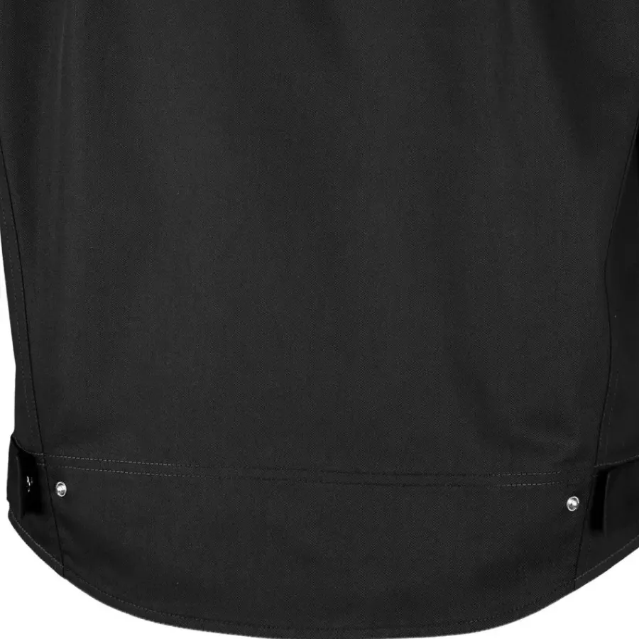 **Extended Back** provides extra coverage that stays comfortable and in place as you move.