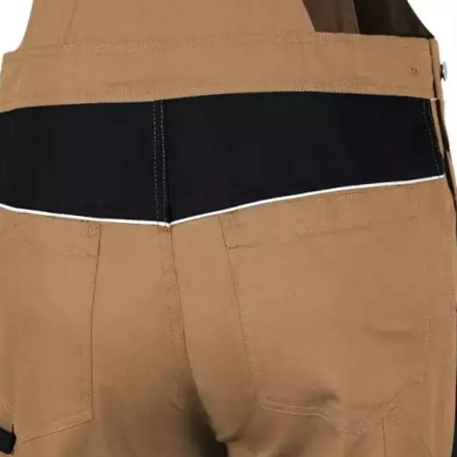 **Elastischer Stretcheinsatz** verbessert die Bewegungsfreiheit, damit Sie sich ohne Einschränkung bücken, strecken und arbeiten können.