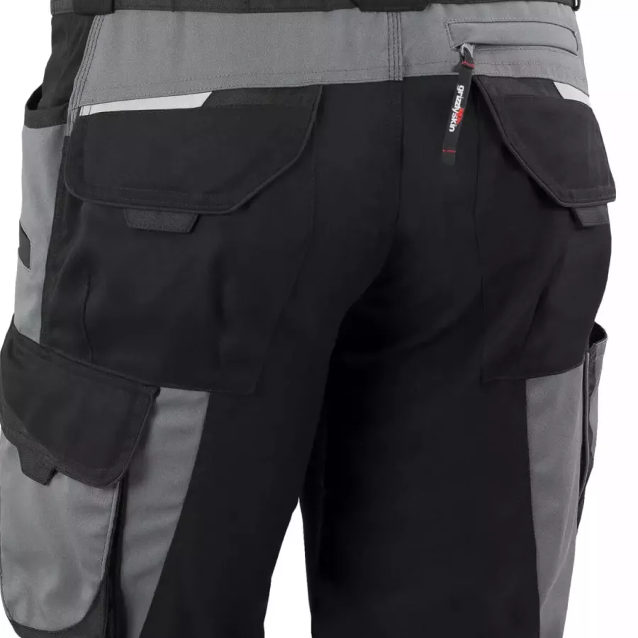 **Multiple Pockets** keep your tools and essentials close at hand, so you can stay efficient without slowing down.