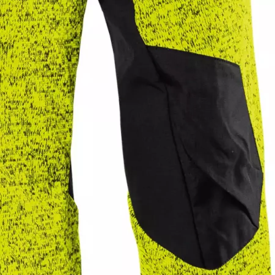 **Cordura Reinforcement at the Elbow** enhances durability where you need it most for long-lasting comfort.