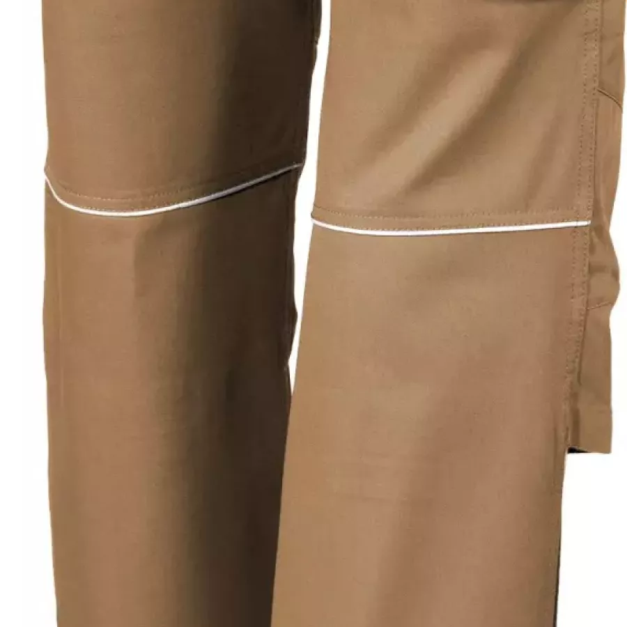 **Reflective Piping** adds a subtle touch of visibility that helps you feel more confident when working in low-light conditions.