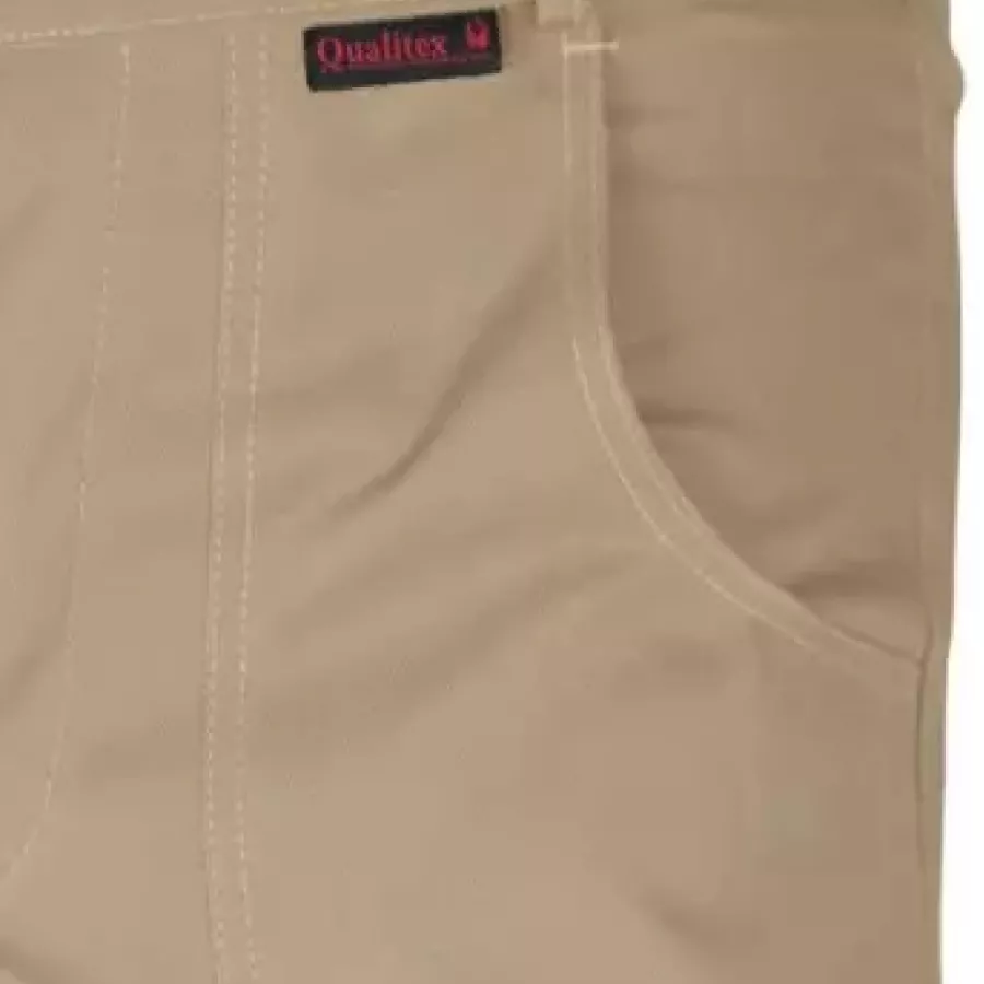 **Reinforced Front Pockets** offer durable storage that stands up to daily wear while keeping essentials close.