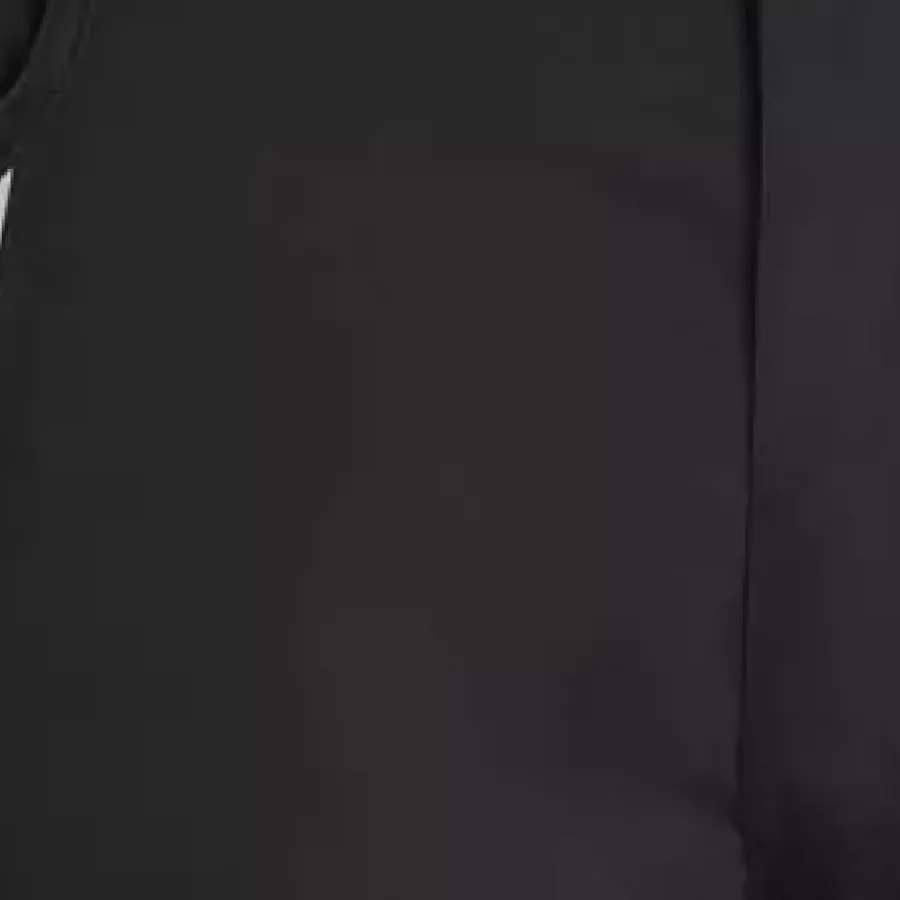 **Breathable Fabric** promotes airflow to help you stay cool and comfortable throughout the workday.