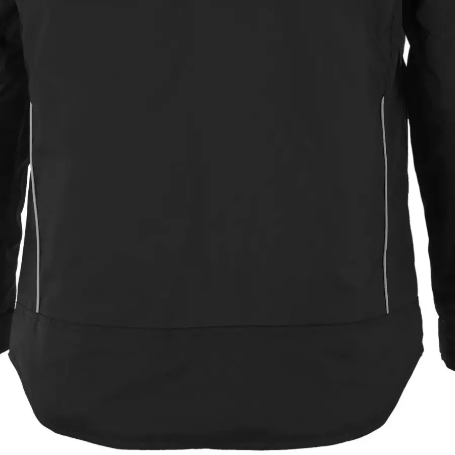 **Extended Back** gives you extra coverage and warmth where you need it most on chilly days.