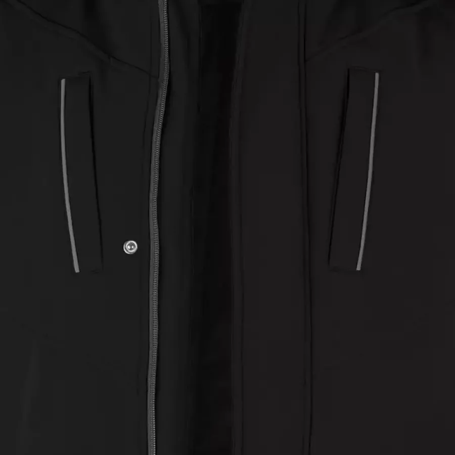 **Cold Protective** design helps you stay comfortably warm when temperatures drop, without sacrificing mobility.