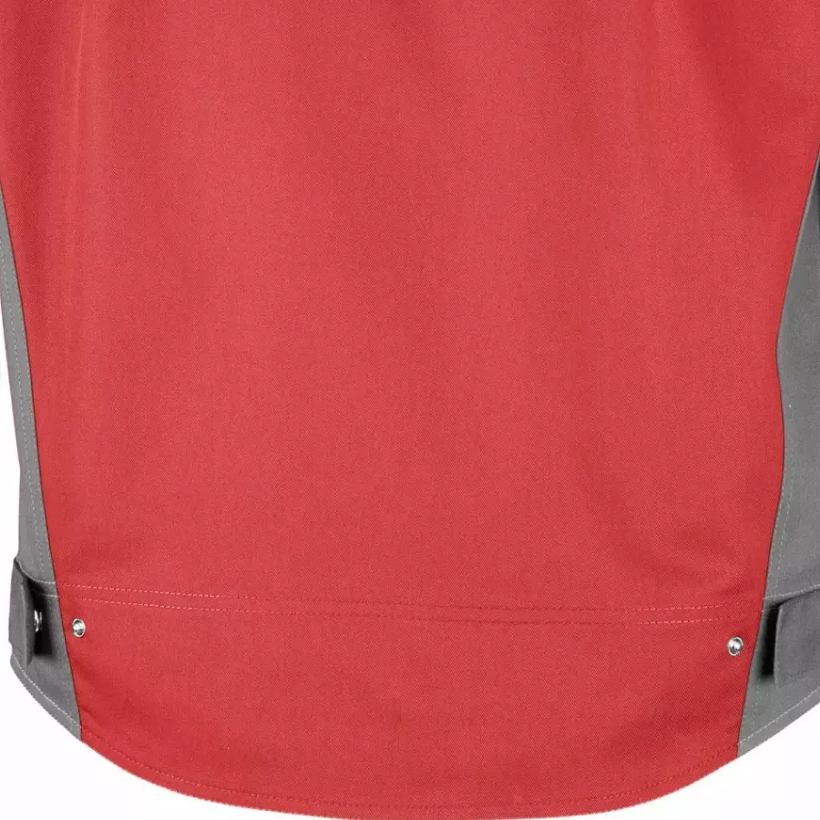 **Extended Back** provides extra coverage that stays comfortable and in place as you move.