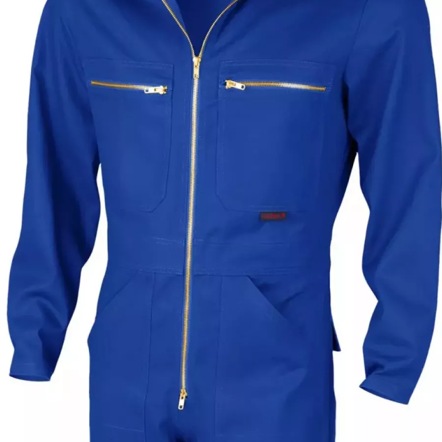 **Two Way Zipper** lets you adjust ventilation and access quickly, making on-and-off changes smoother throughout the day.