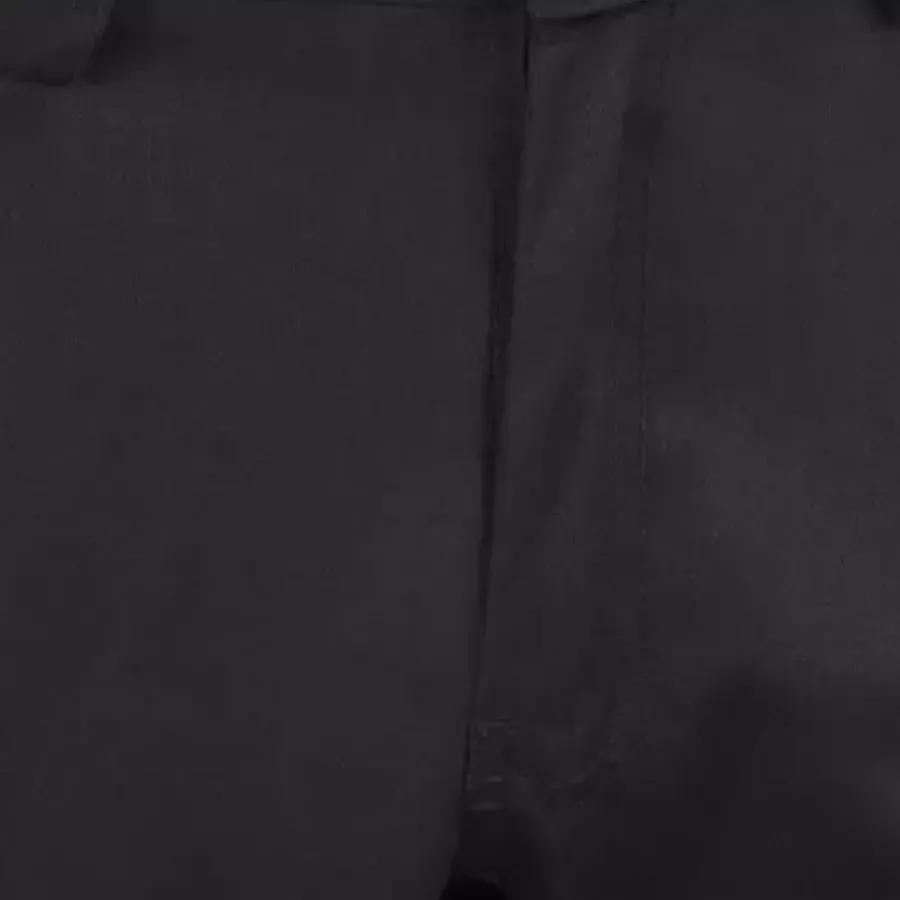 **Breathable Material** keeps air flowing to help you stay cool and fresh even during intense work.