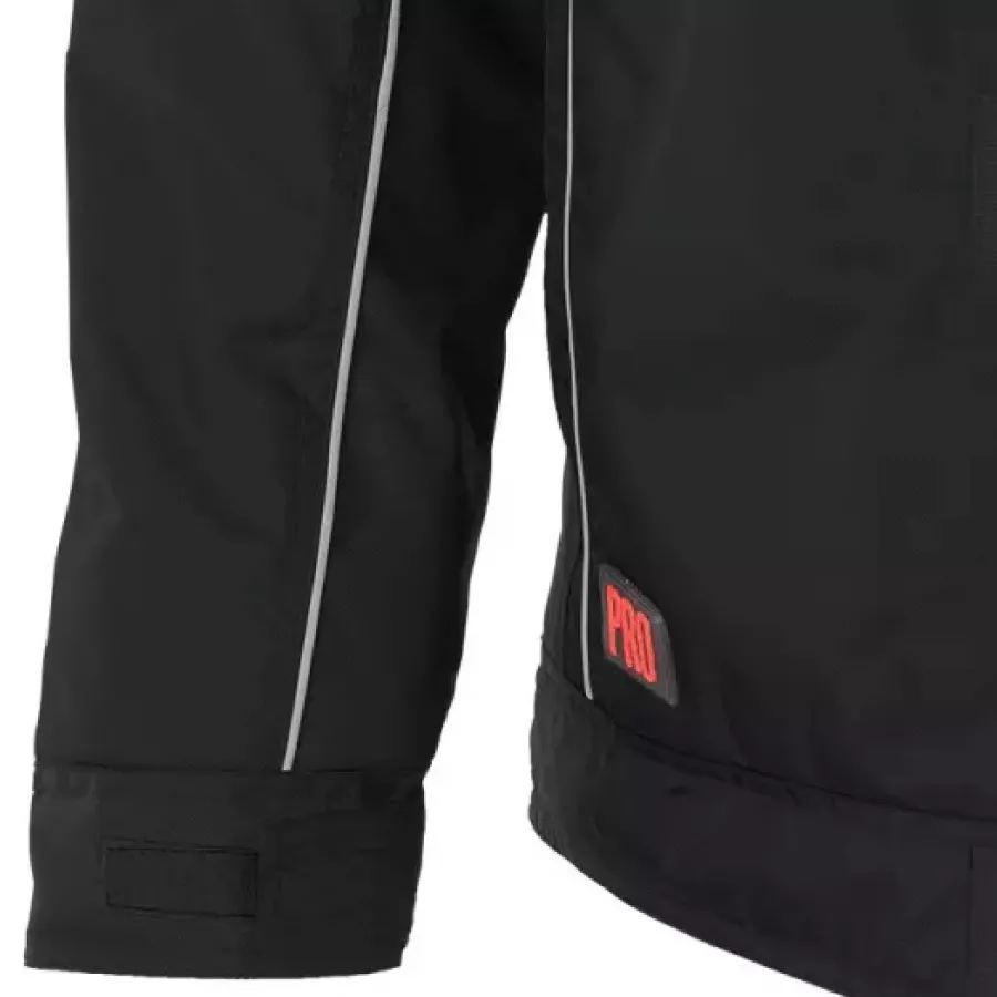 **Hook And Loop Cuffs** let you seal out cold breezes and adjust the fit quickly for personalized comfort.