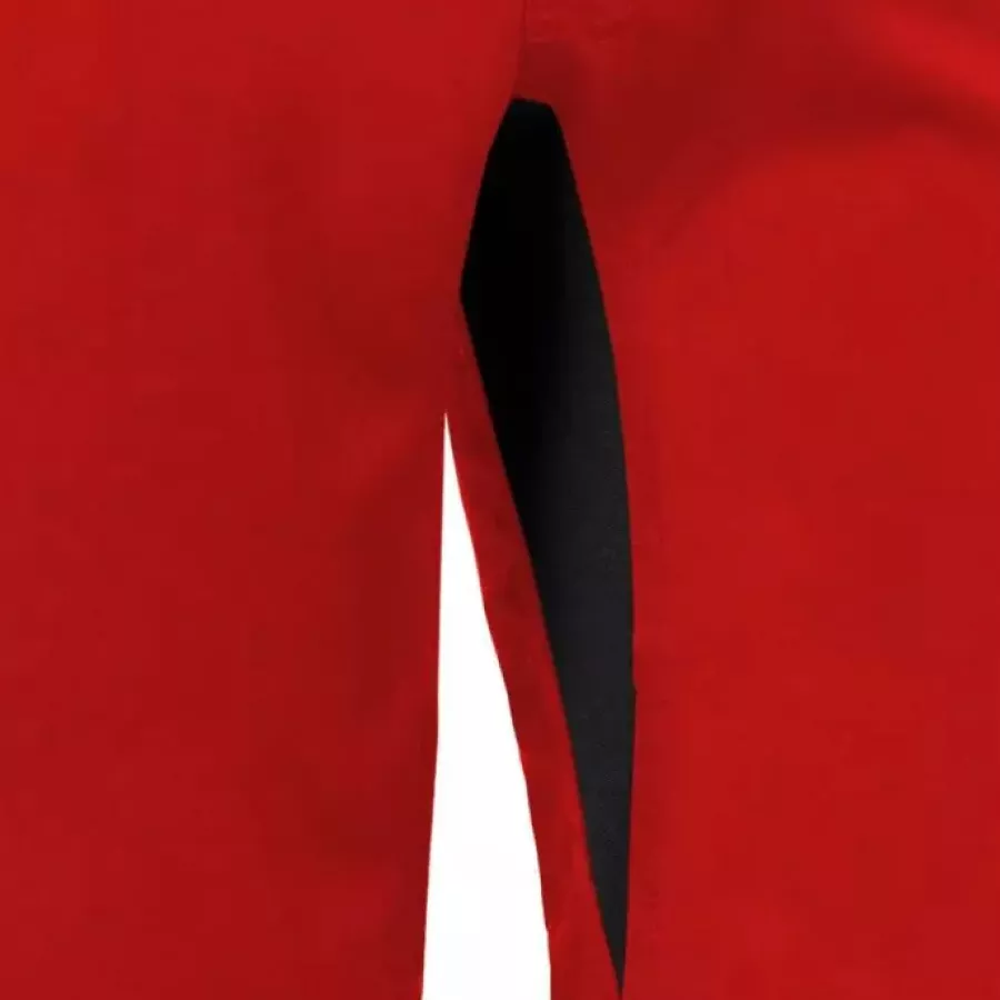 **Stretch Inserts** give you unrestricted freedom of movement so you can work comfortably all day.