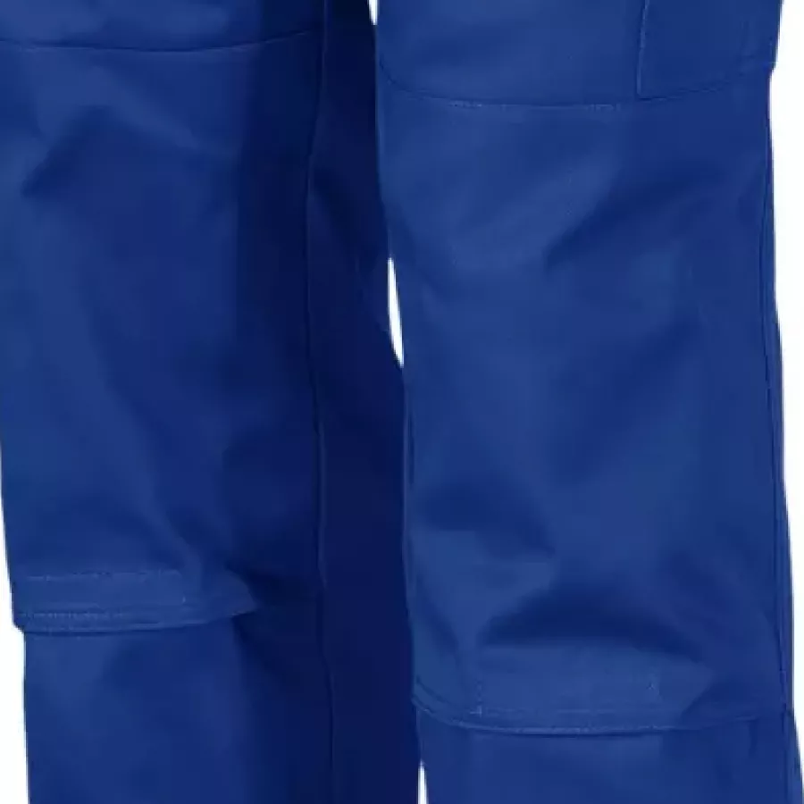 **Knee Pad Pockets** let you add cushioning keeping you comfortable and supported during long hours of kneeling.