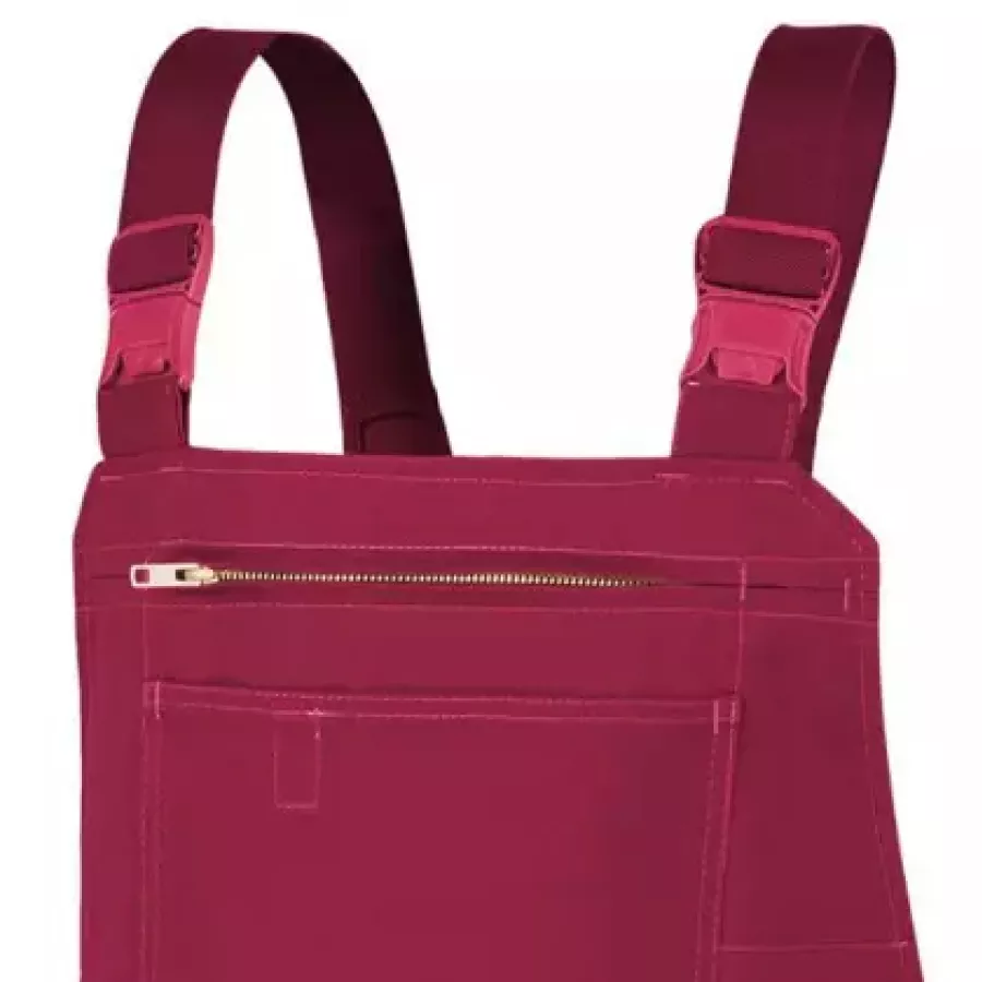 **Elastic Straps with Safety Buckle** adapt smoothly to your movement while holding the bib securely.