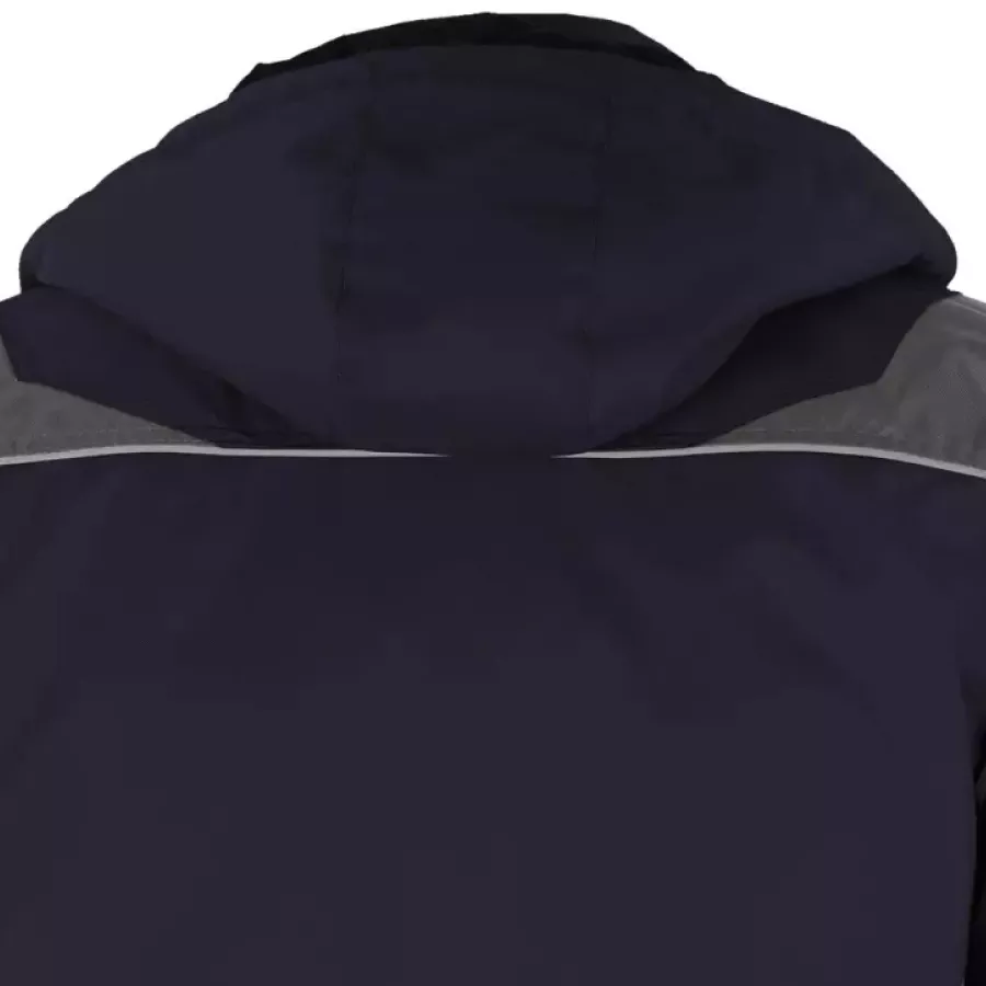 **Detachable Hood** lets you adapt to changing weather with easy on/off protection.