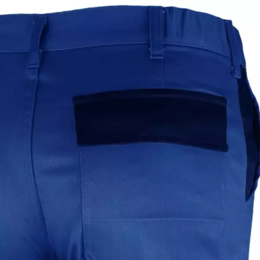 **Elasticated Side Waistband** adapts to your movements for a comfortable, secure fit all day long.