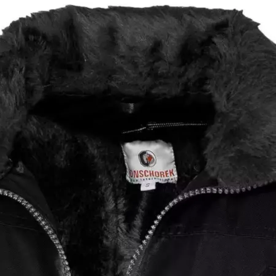 **Detachable Fur Lining** lets you stay cozy when it’s cold and easily switch to a lighter style when the weather warms.