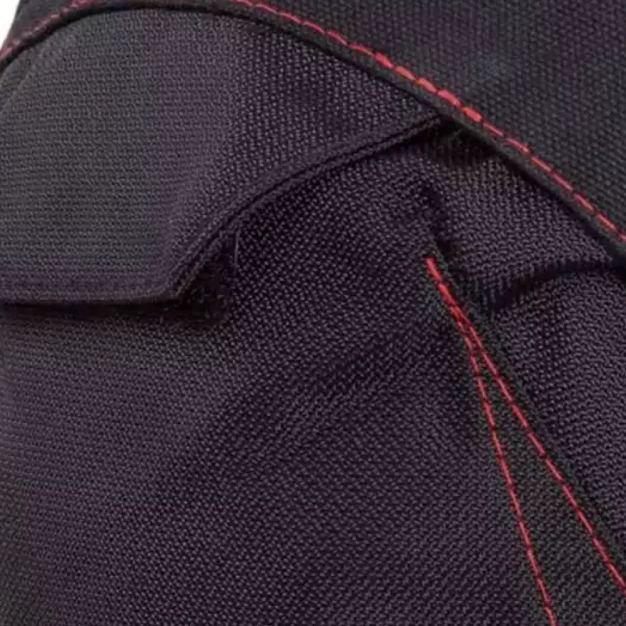 **Breathable Design** promotes airflow around the knee, helping you stay comfortable and focused even during long hours of kneeling.