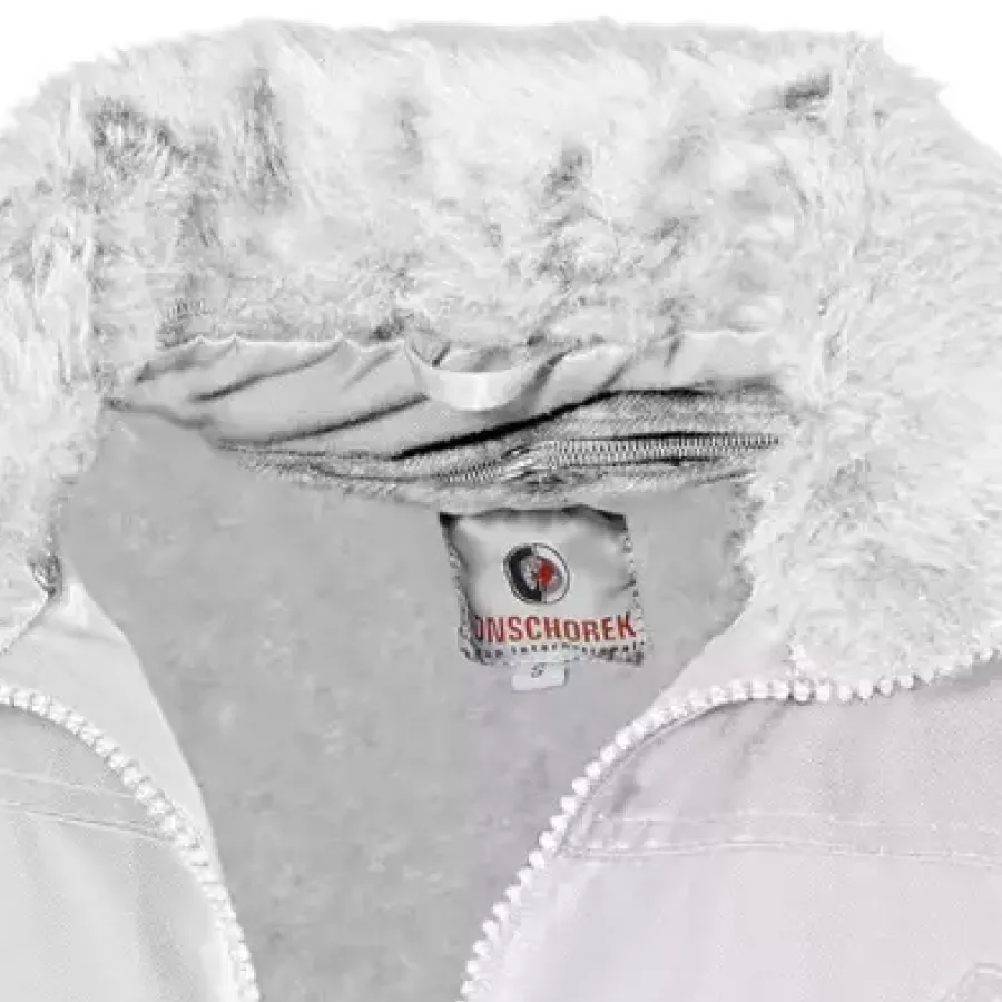**Detachable Fur Lining** lets you stay cozy when it’s cold and easily switch to a lighter style when the weather warms.
