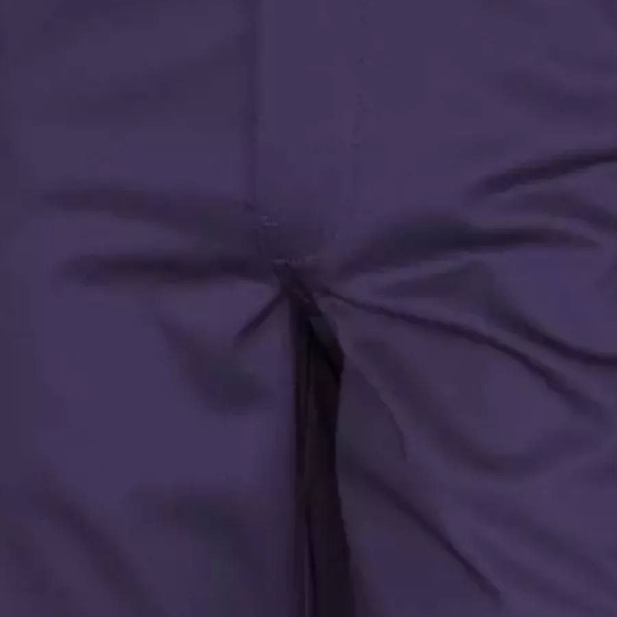 **Strapazierfähiges Material** hält der täglichen Beanspruchung stand, damit Ihre Hose länger hält, ohne den Komfort zu beeinträchtigen.