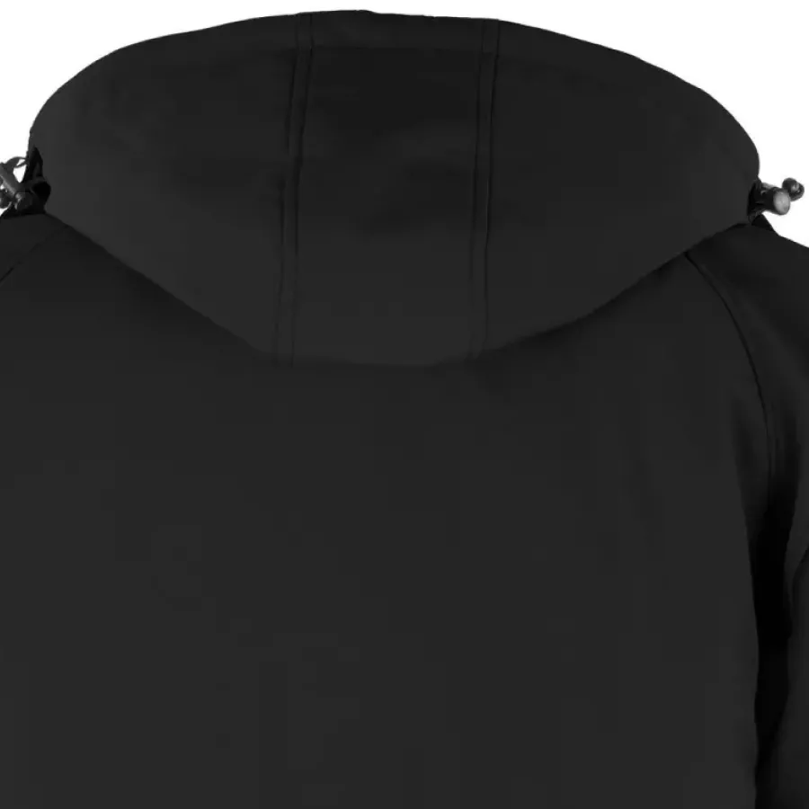 **Detachable Hood** gives you flexible coverage when you need it and a clean, streamlined look when you don’t.