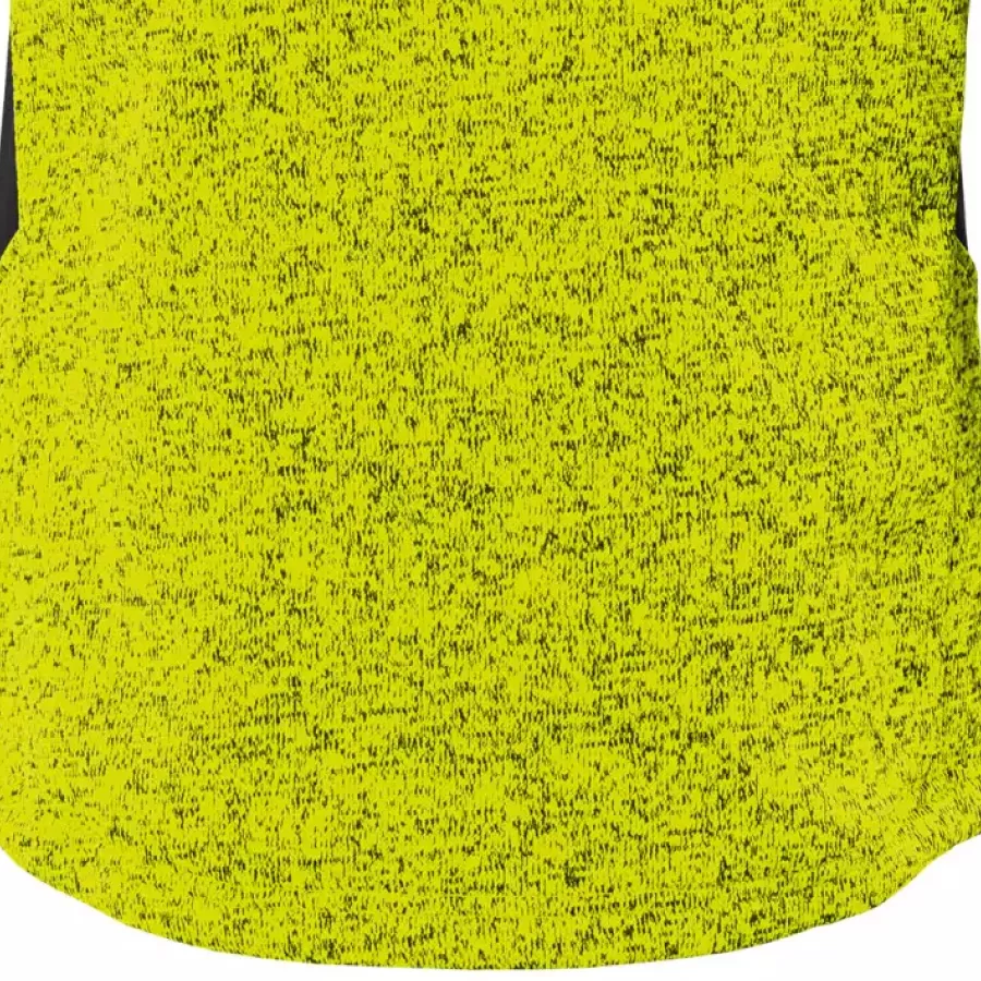 **Extended Back** provides extra coverage that stays comfortably in place as you work or move.