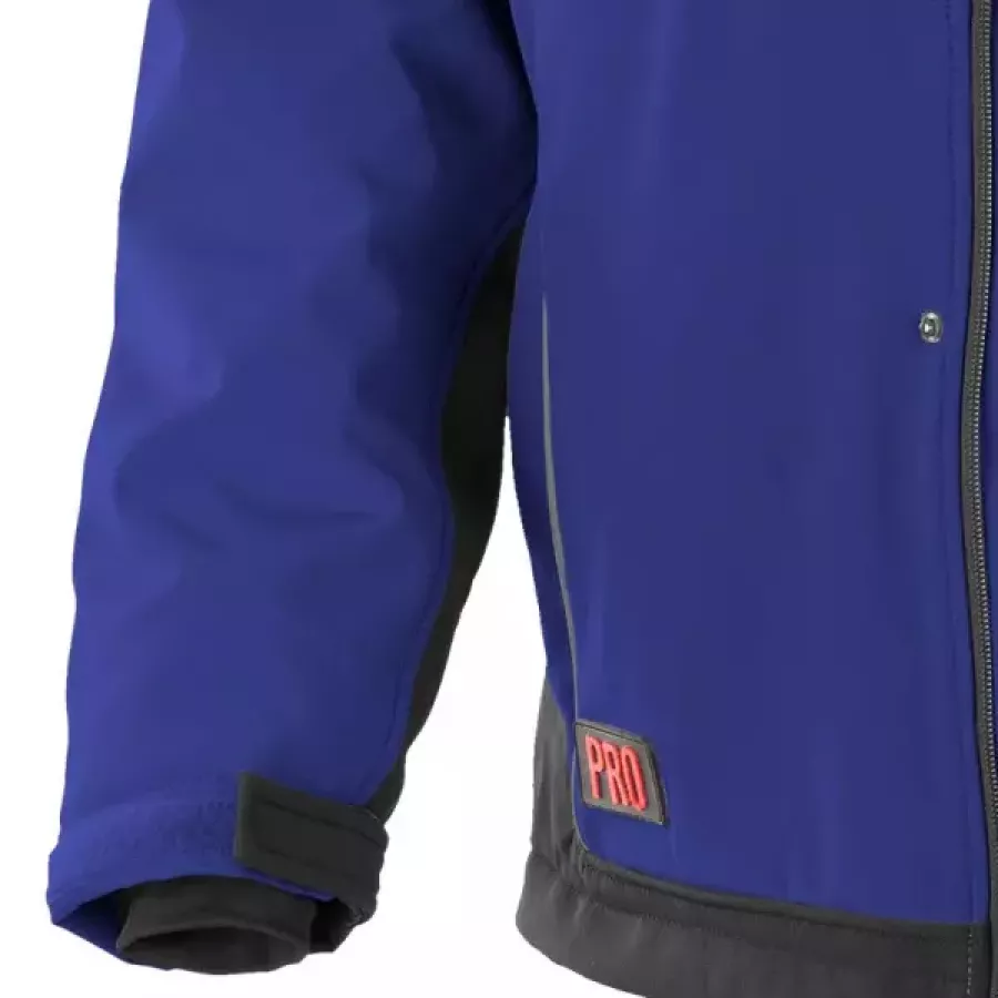 **Hook And Loop Cuffs** let you fine-tune the fit for sealed-in warmth and all-day comfort as you move.