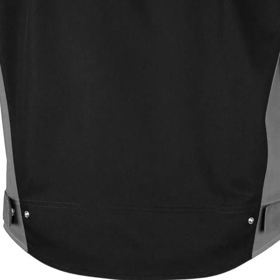 **Extended Back** provides extra coverage that stays comfortable and in place as you move.