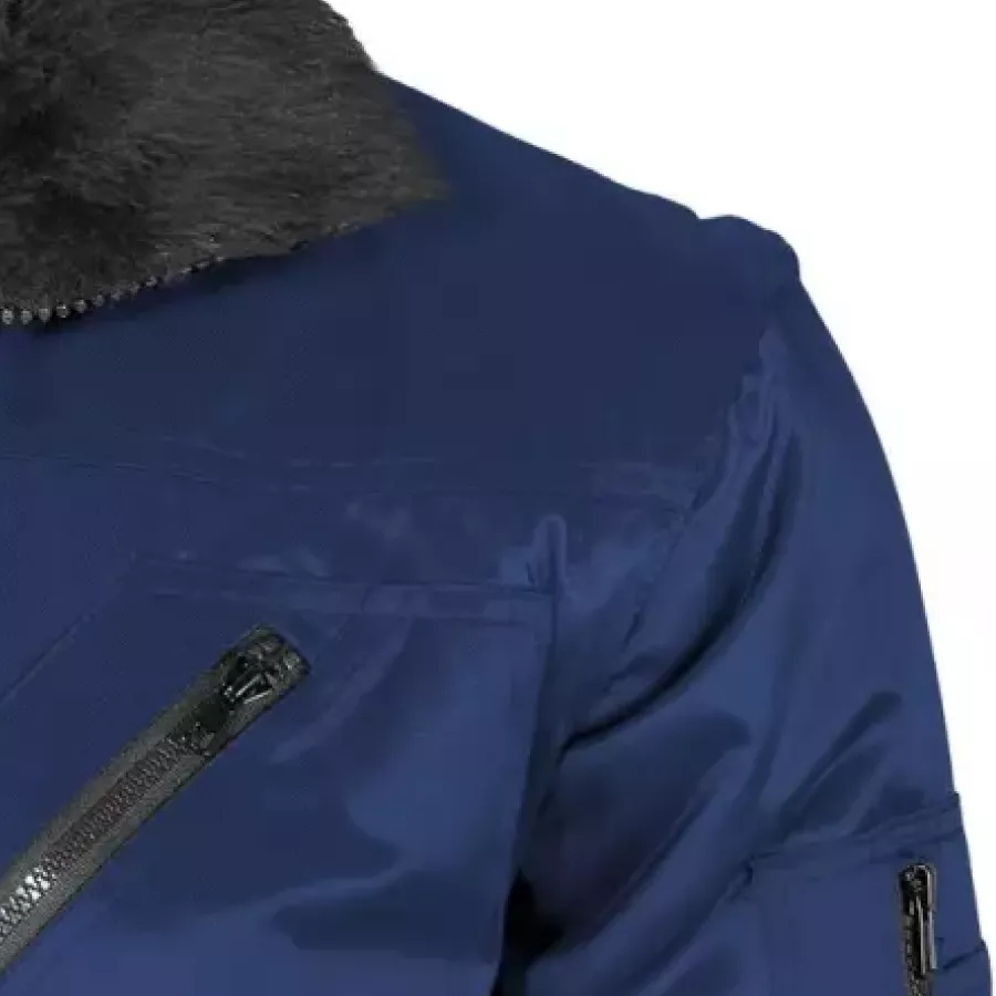 **Detachable Sleeves** transform your jacket into a versatile vest for adaptable style and comfort.