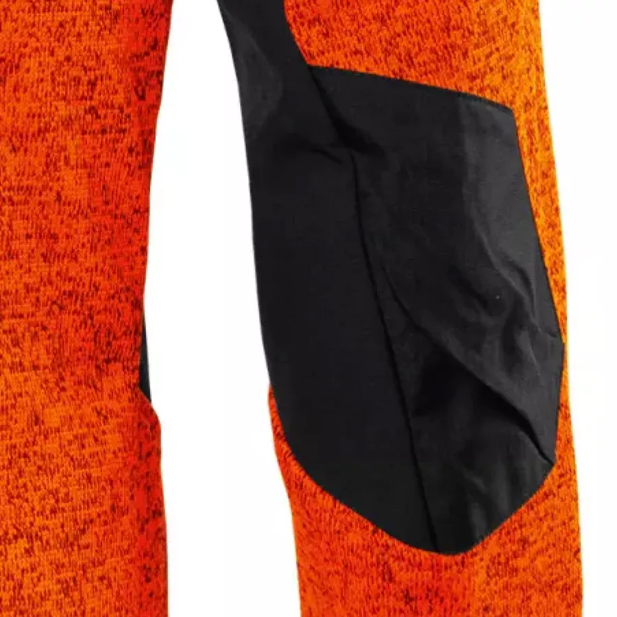 **Cordura Reinforcement at the Elbow** enhances durability where you need it most for long-lasting comfort.