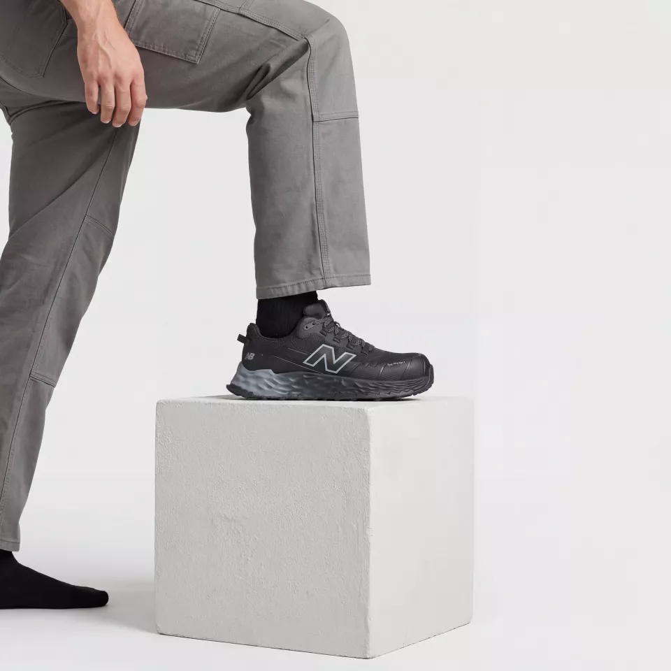 New Balance MEFCCAP2E-1012, Cremorne Safety shoes S3L, black / grey, image 13, gallery thumbnail