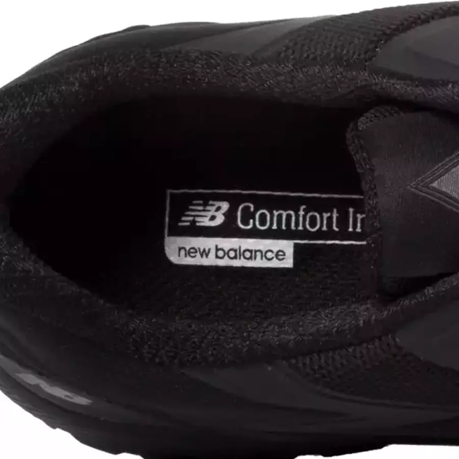 **Comfort insoles** paired with **ACTEVA performance midsole** cushions impact to minimize foot fatigue.