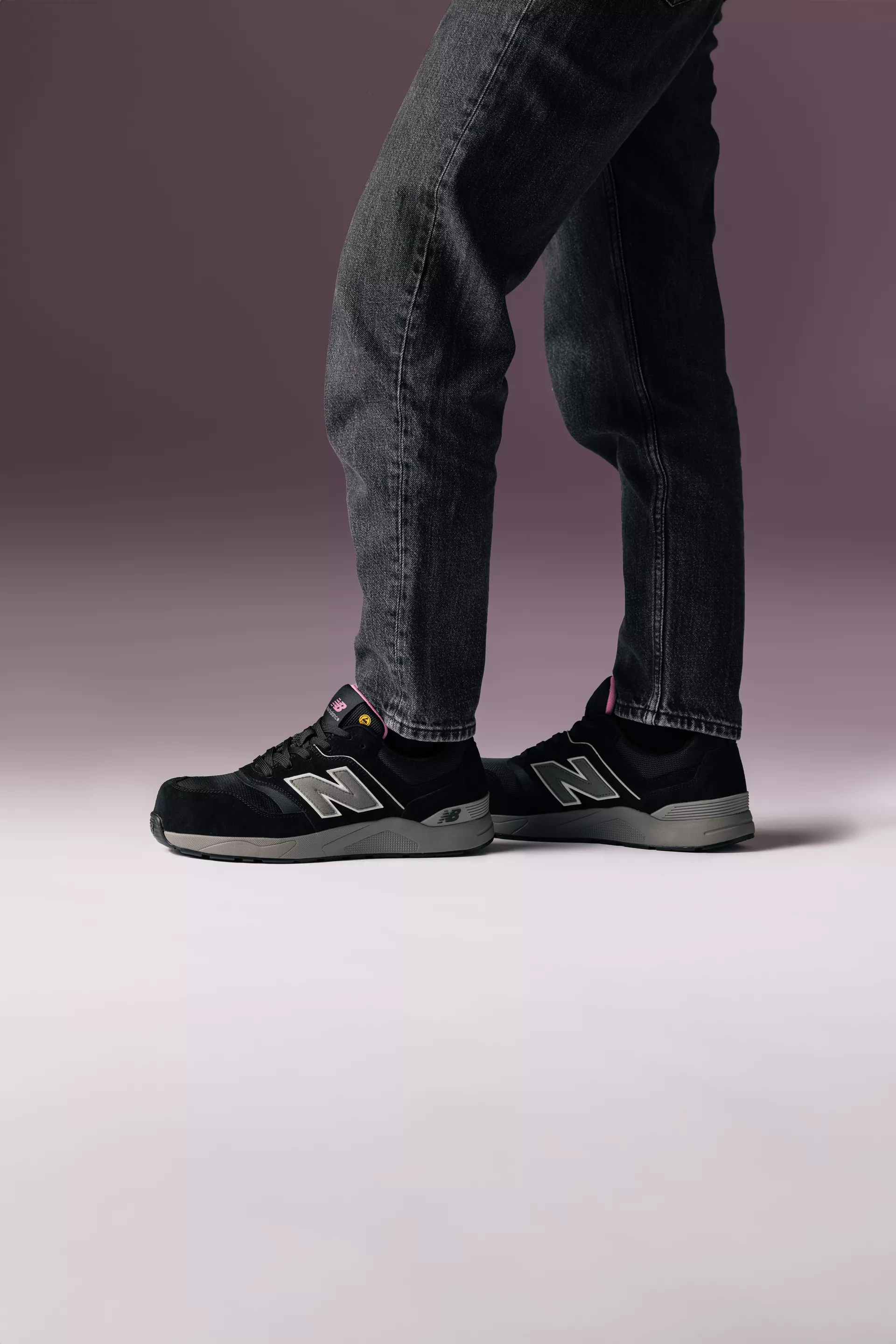 New Balance WEELCAP-1063, Elite Lite Womens Safety Shoe S1 PL HRO FO SC SR Black/rose, image 9