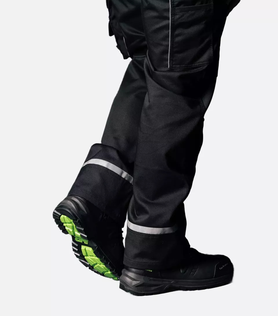 New Balance MIDCLBR-1000, Calibre Safety Boots S3L FO HRO SR SC Black Width 2E, image 11, gallery thumbnail