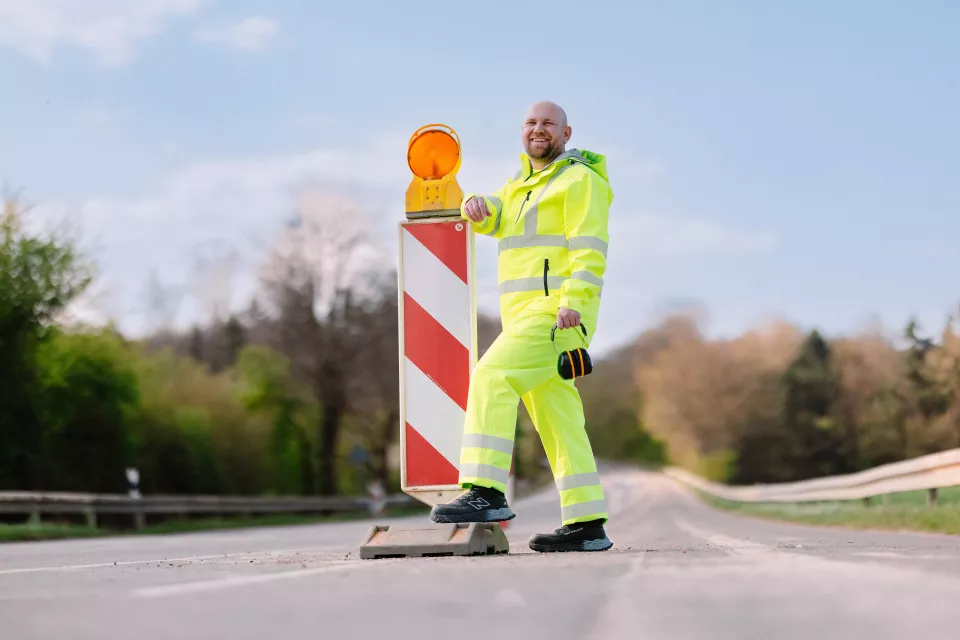 New Balance MEFCMCAP2E-1012, Cremorne Mid Safety boots S3L, black / grey, image 13, gallery thumbnail