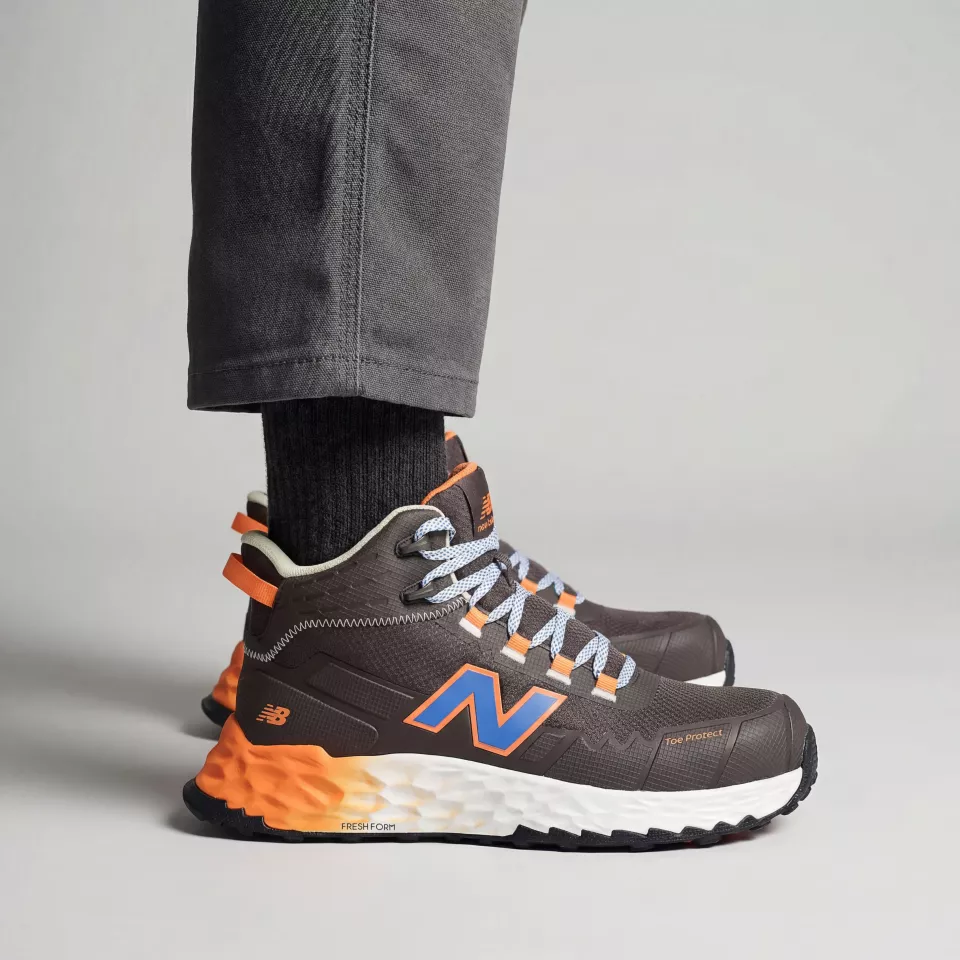 New Balance MEFCMCAP2E-5644, Cremorne Mid Sicherheitsstiefel S3L, Schokolade / Orange, image 12, gallery thumbnail