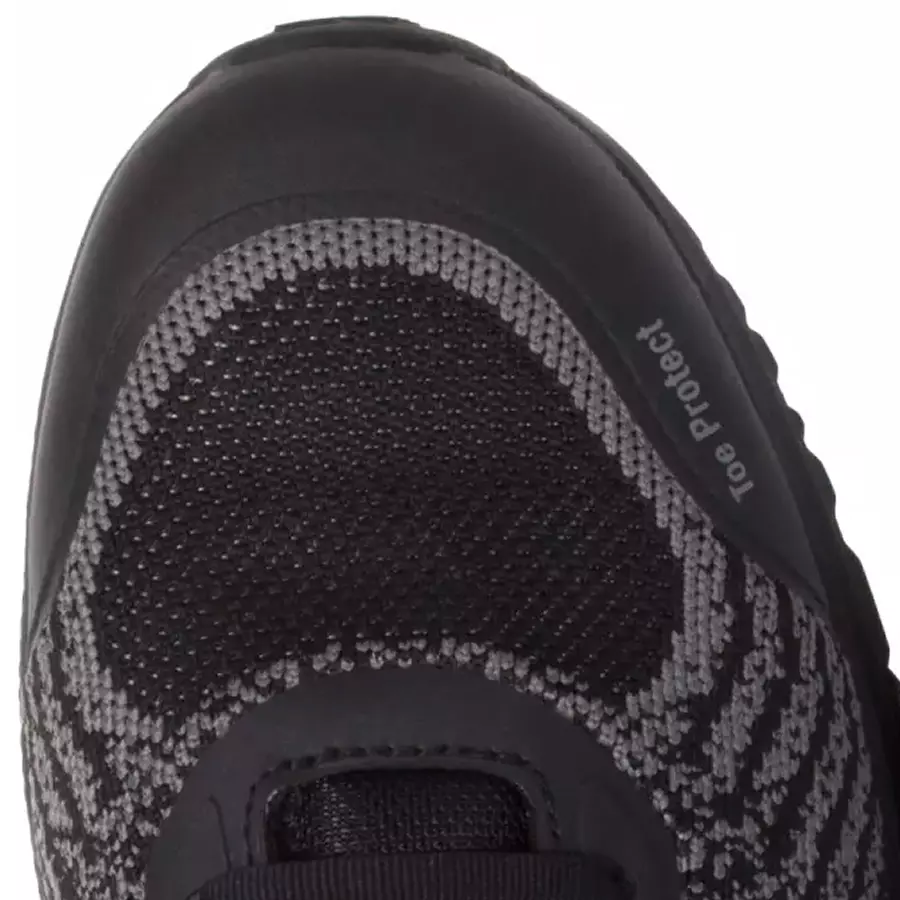 **Breathable mesh upper** keeps your feet cool and dry.