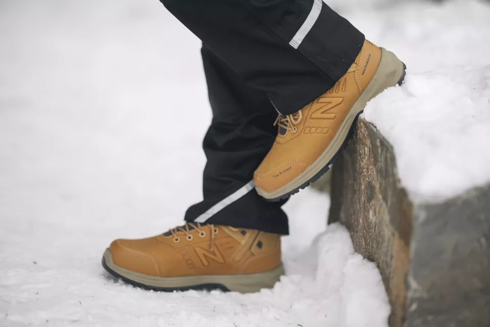 New Balance MIDCLBR-5400, Calibre Safety Boots S3L FO HRO SR SC Wheat Width 2E, image 6, gallery thumbnail