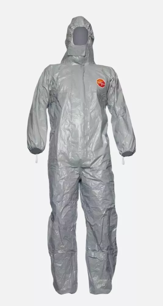 DuPont 2935, TYCHEM® 6000 F Protective Suit, image 1