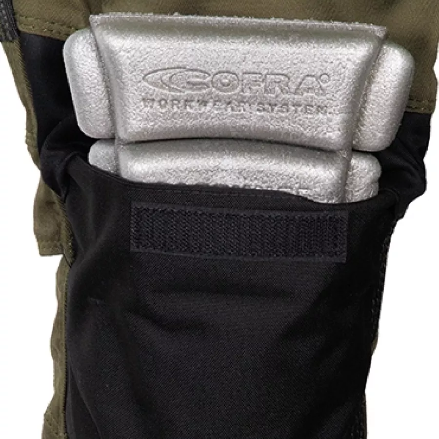 **Knee-Pad Pockets** allow easy insertion of knee protection for added comfort during kneeling tasks.