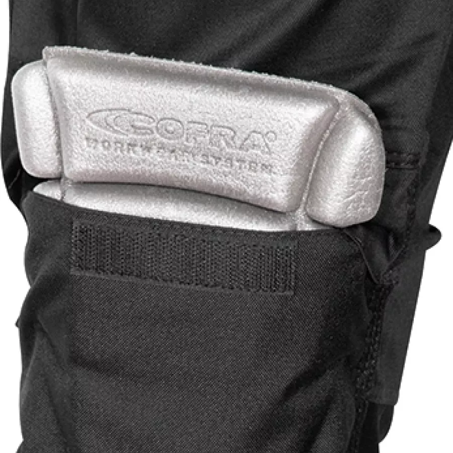 **Knee-Pad Pockets** allow easy insertion of knee protection for added comfort during kneeling tasks.
