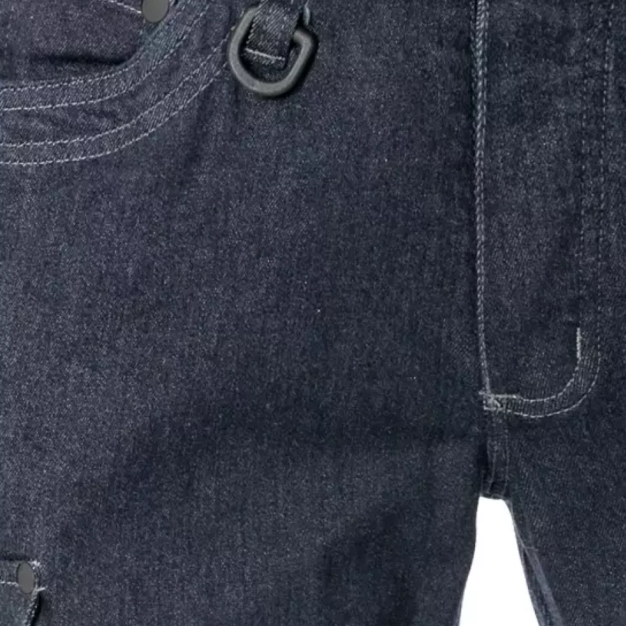 **4-Wege-Stretch-Material** bewegt sich mit Ihnen für uneingeschränkte Freiheit bei aktiver Arbeit.