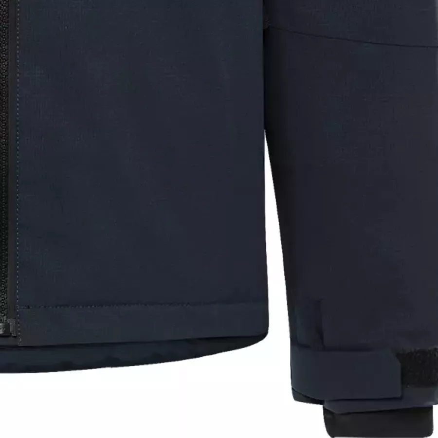 **Hook and Loop Adjustable Sleeves with Thumb Grip** offer a secure, customizable fit that stays in place during active work.