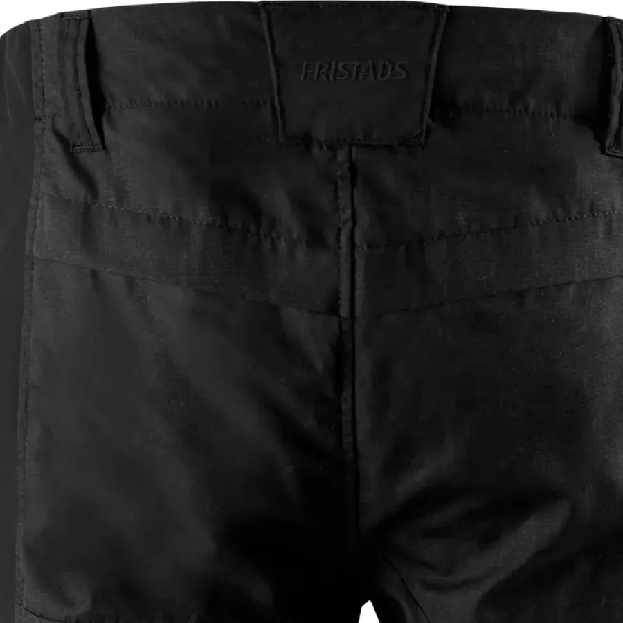 **4-Wege-Stretch-Einsätze** bieten Ihnen hervorragende Bewegungsfreiheit, sodass sich jede Aufgabe leichter und natürlicher anfühlt.