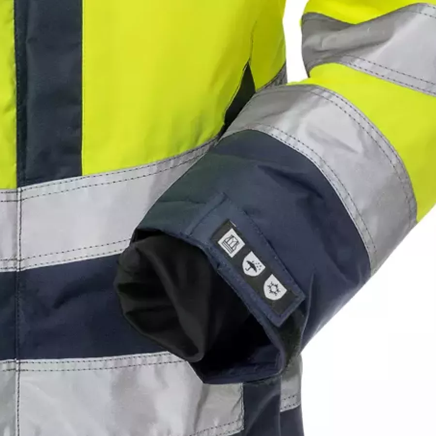 **Hook and Loop Adjustable Sleeves with Thumb Grip** provide a secure, adjustable fit that stays in place during active work.