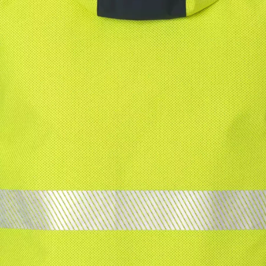 **Water and Windproof** construction keeps you comfortably shielded from the elements during demanding outdoor work.